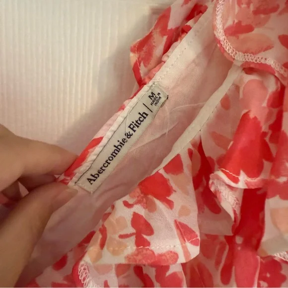 NWT Abercrombie & Fitch Floral Ruffle Dress - Picture 3 of 4